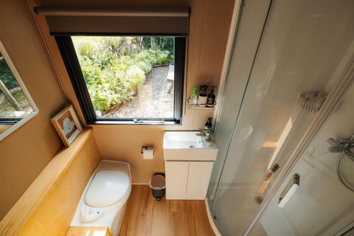 Pekapeka Tiny House Villa Owaka Buitenkant foto