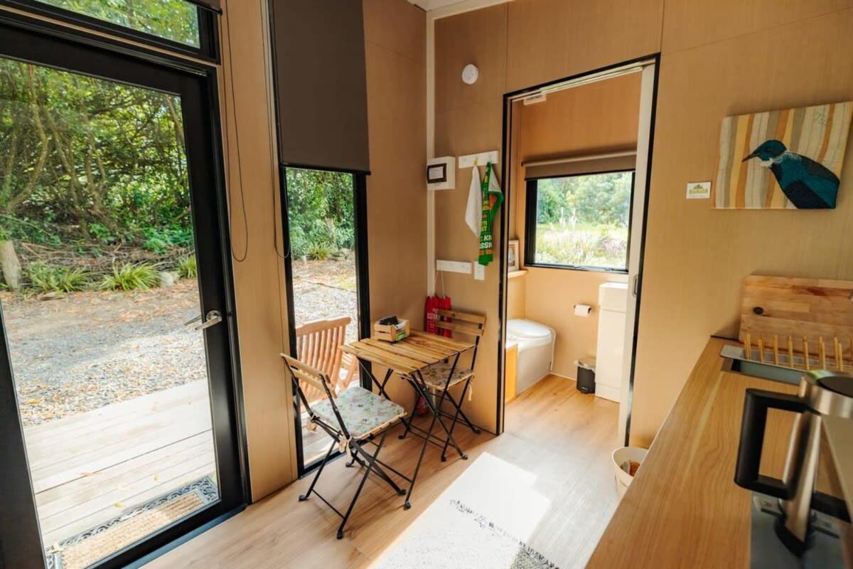 Pekapeka Tiny House Villa Owaka Buitenkant foto